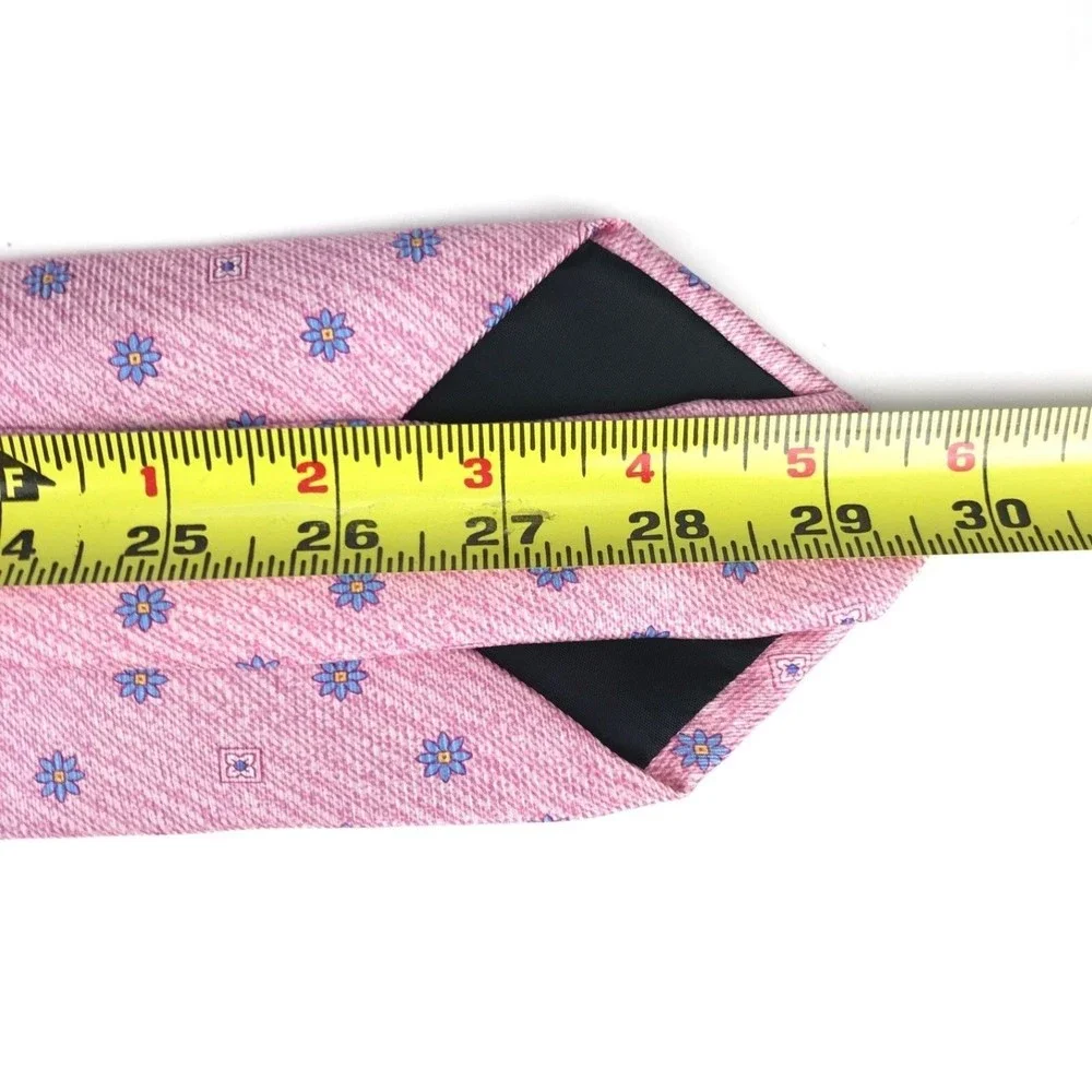 JOS. A. BANK Pink Purple Floral Flower Pattern Elegant 100% Silk Italian Necktie